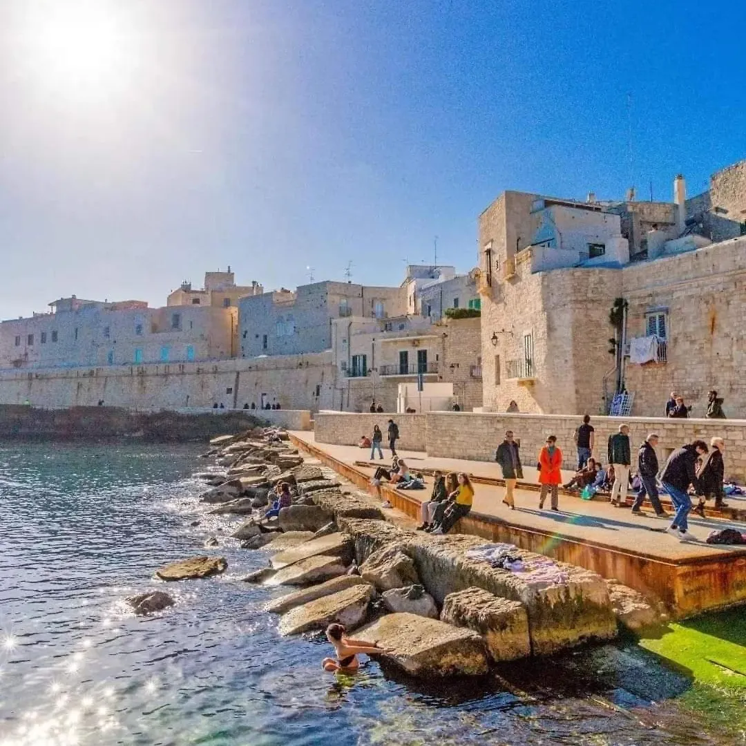 Unique White Stone Studio Giovinazzo