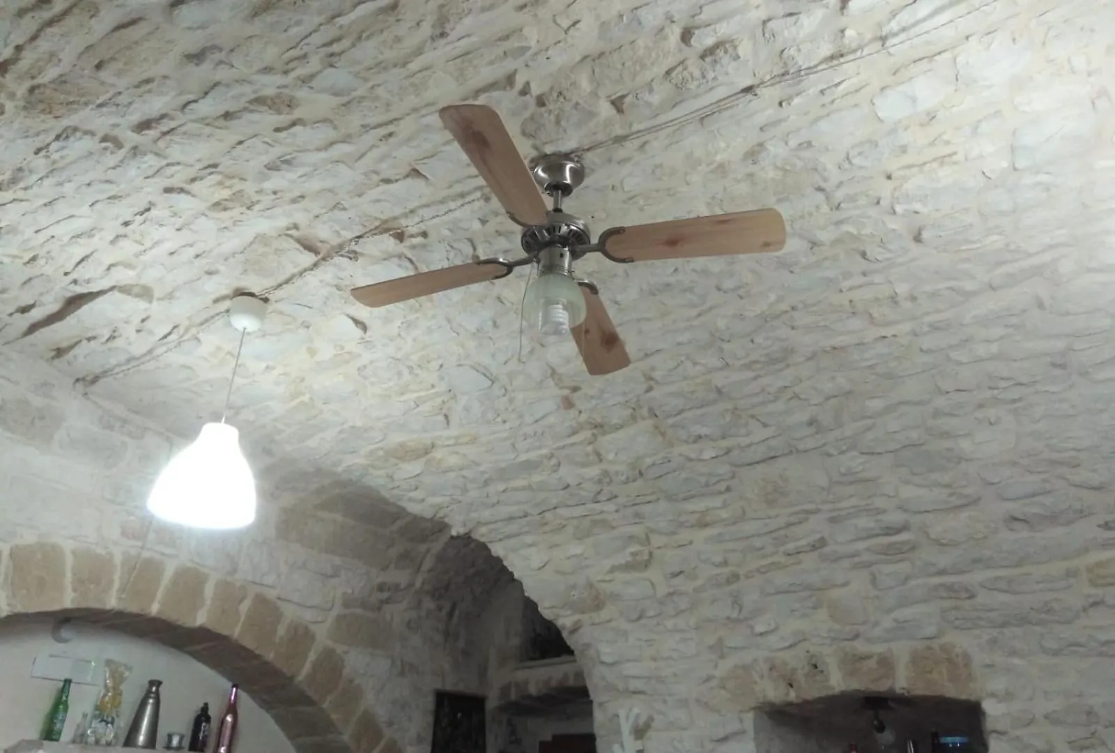 Unique White Stone Studio Giovinazzo Apartment